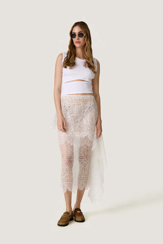 White top with a modern waist cut-out - SS26 - PNK Casual
